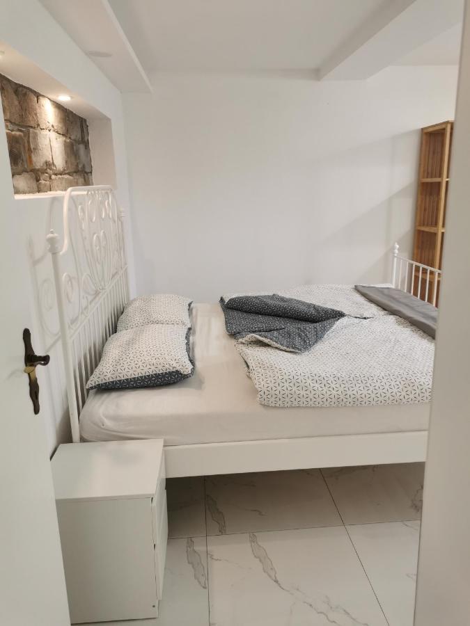 Apartma Kantina Ankaran Bagian luar foto