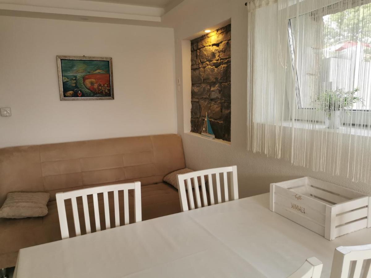 Apartma Kantina Ankaran Bagian luar foto